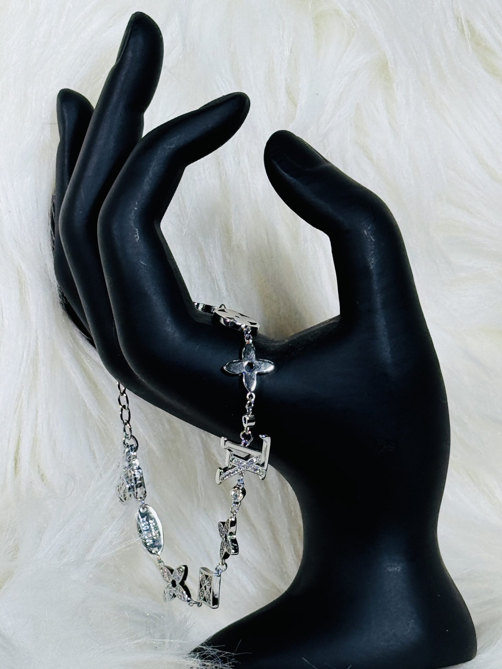 Silver Chain Louis Vuitton Bracelets