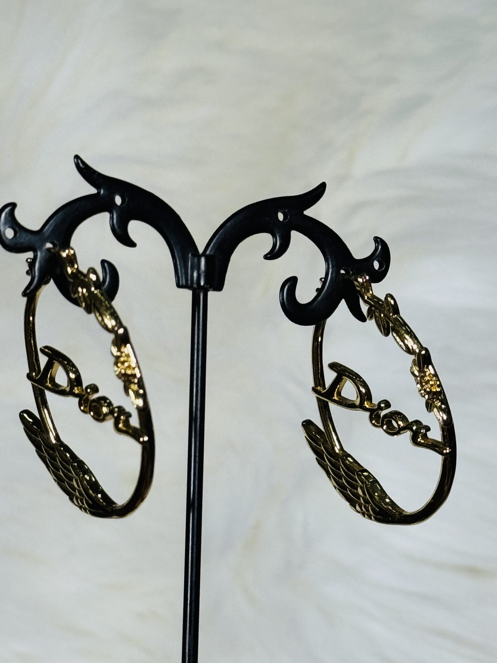 Bird-like Loop Dior Earrings