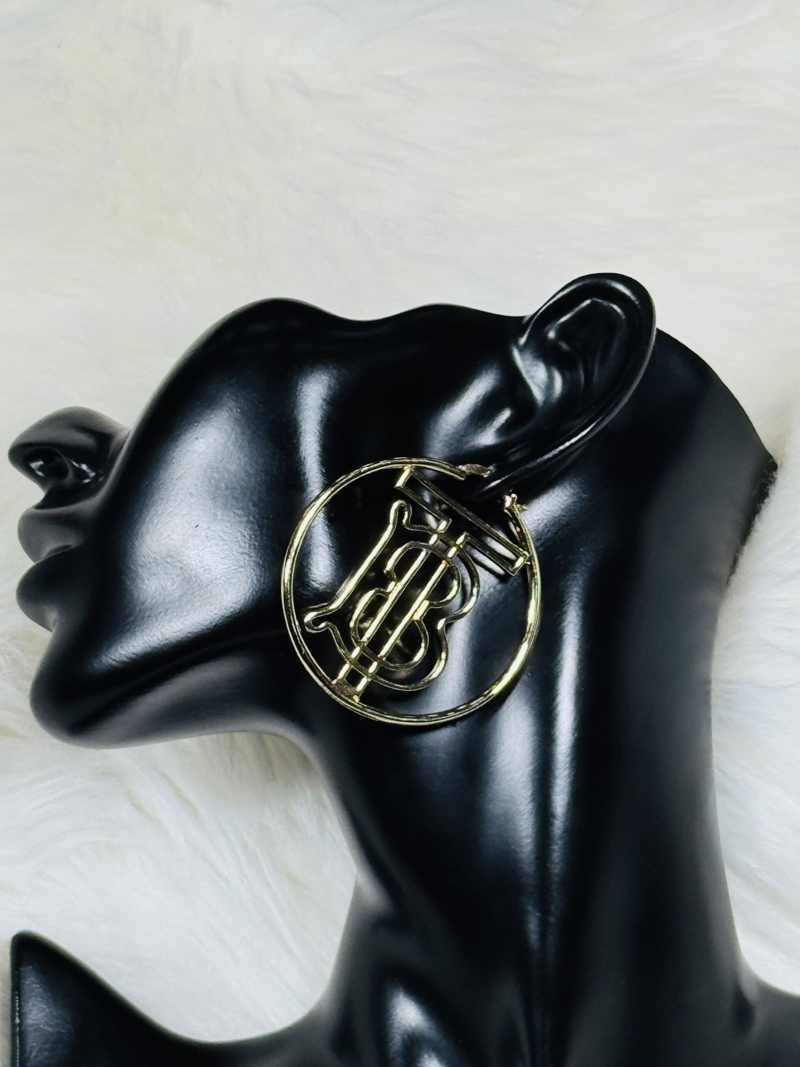 Plain Burberry Loop Earrings