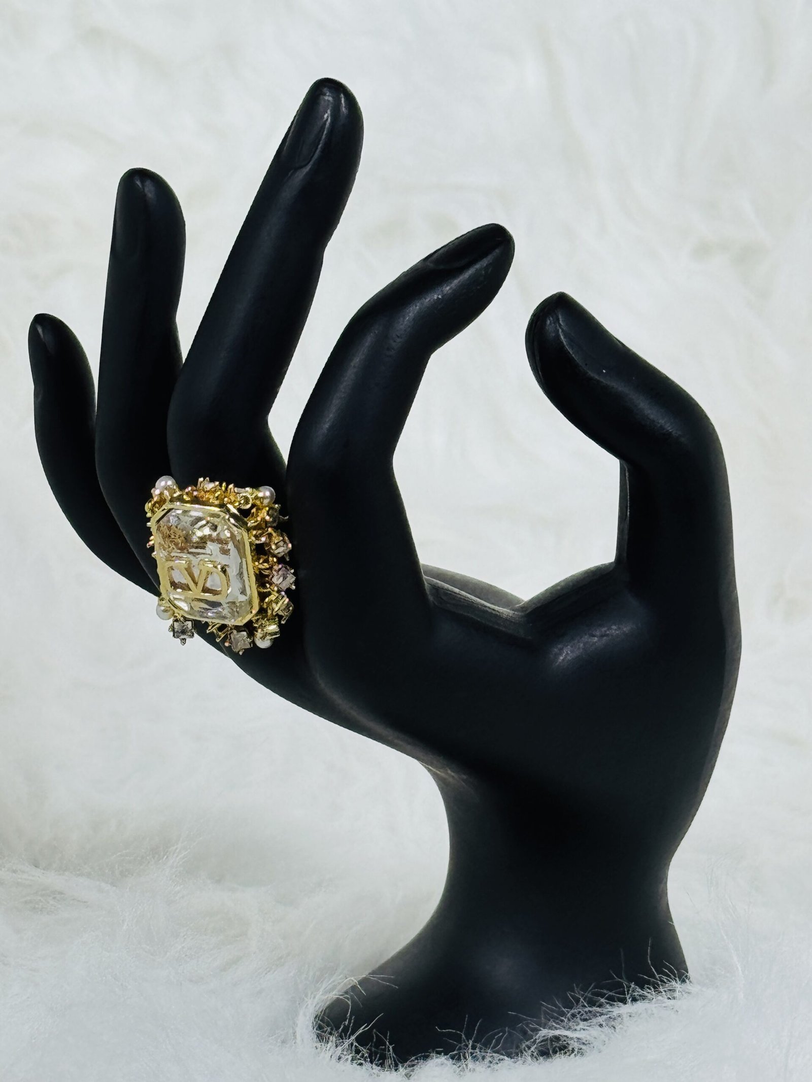 Valentino Fashion Ring