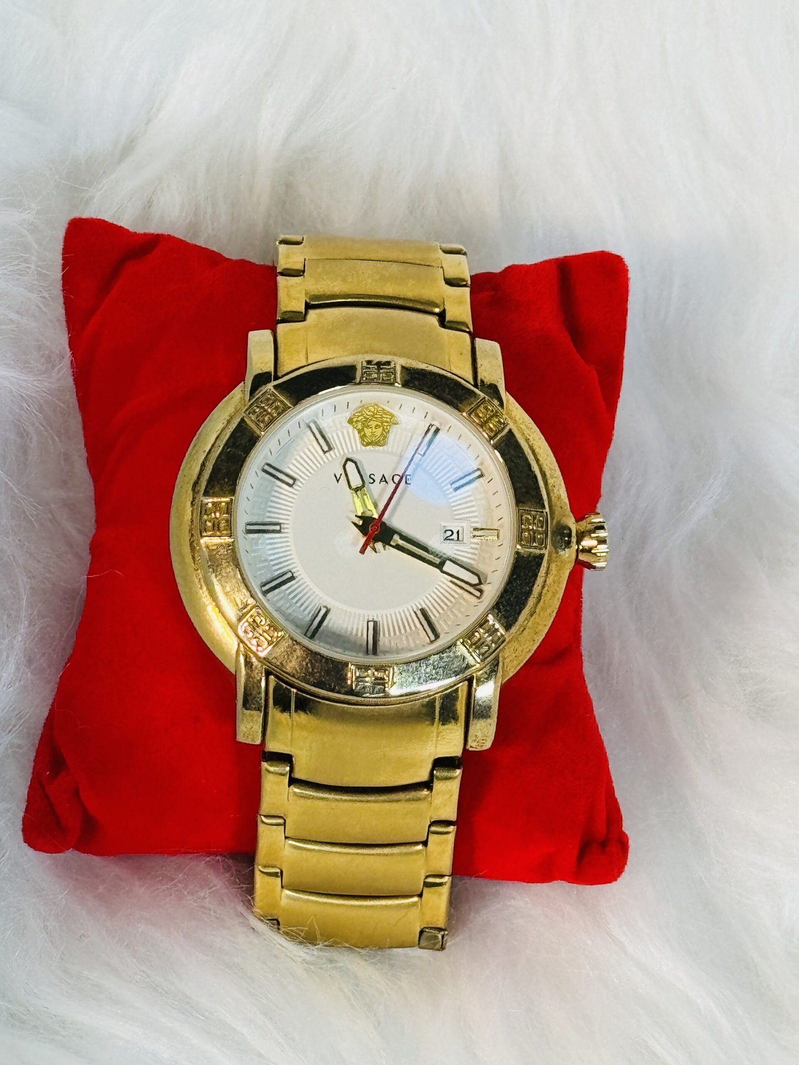 Versace Golden Chain Wristwatch