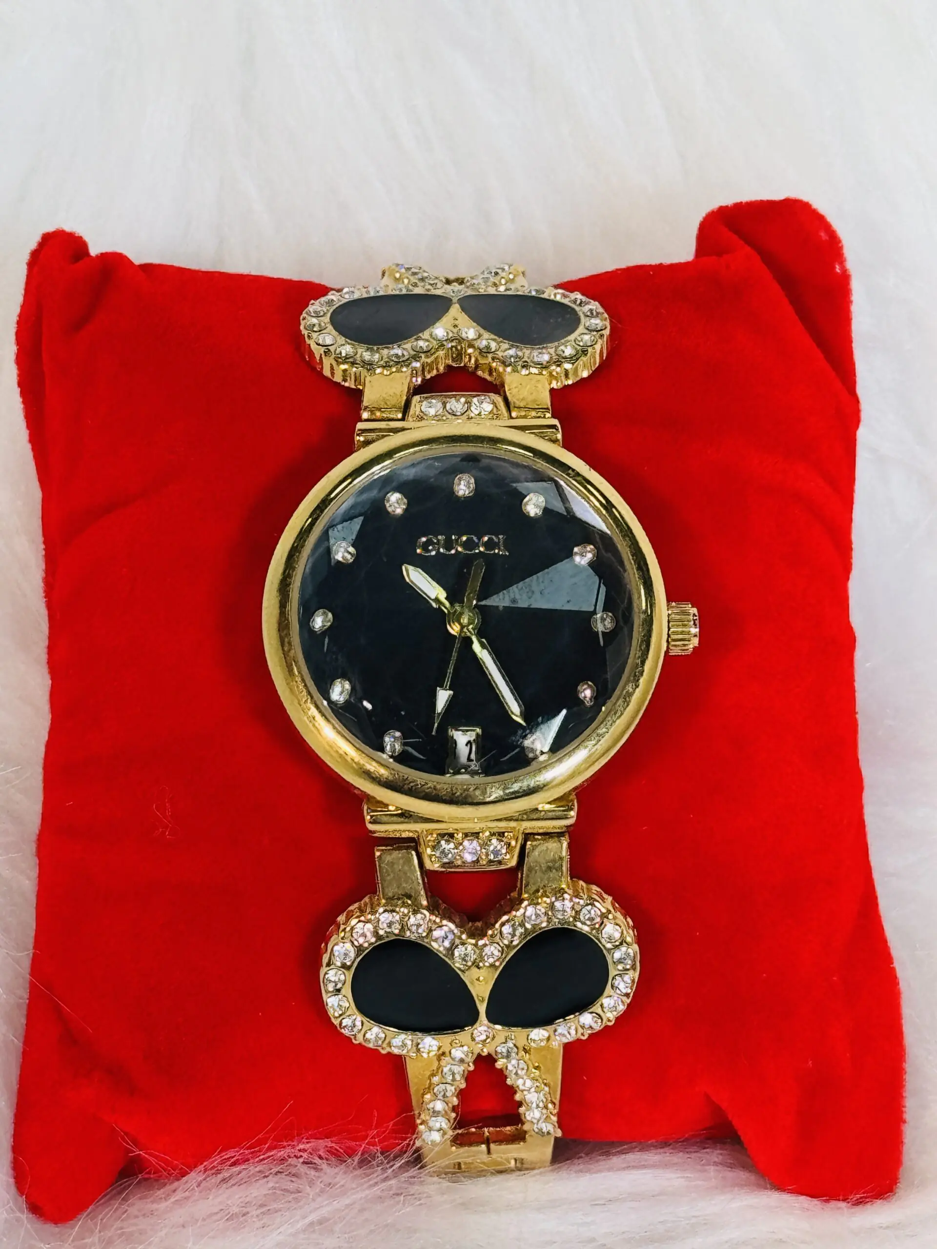 Gucci Black Strap Wristwatch
