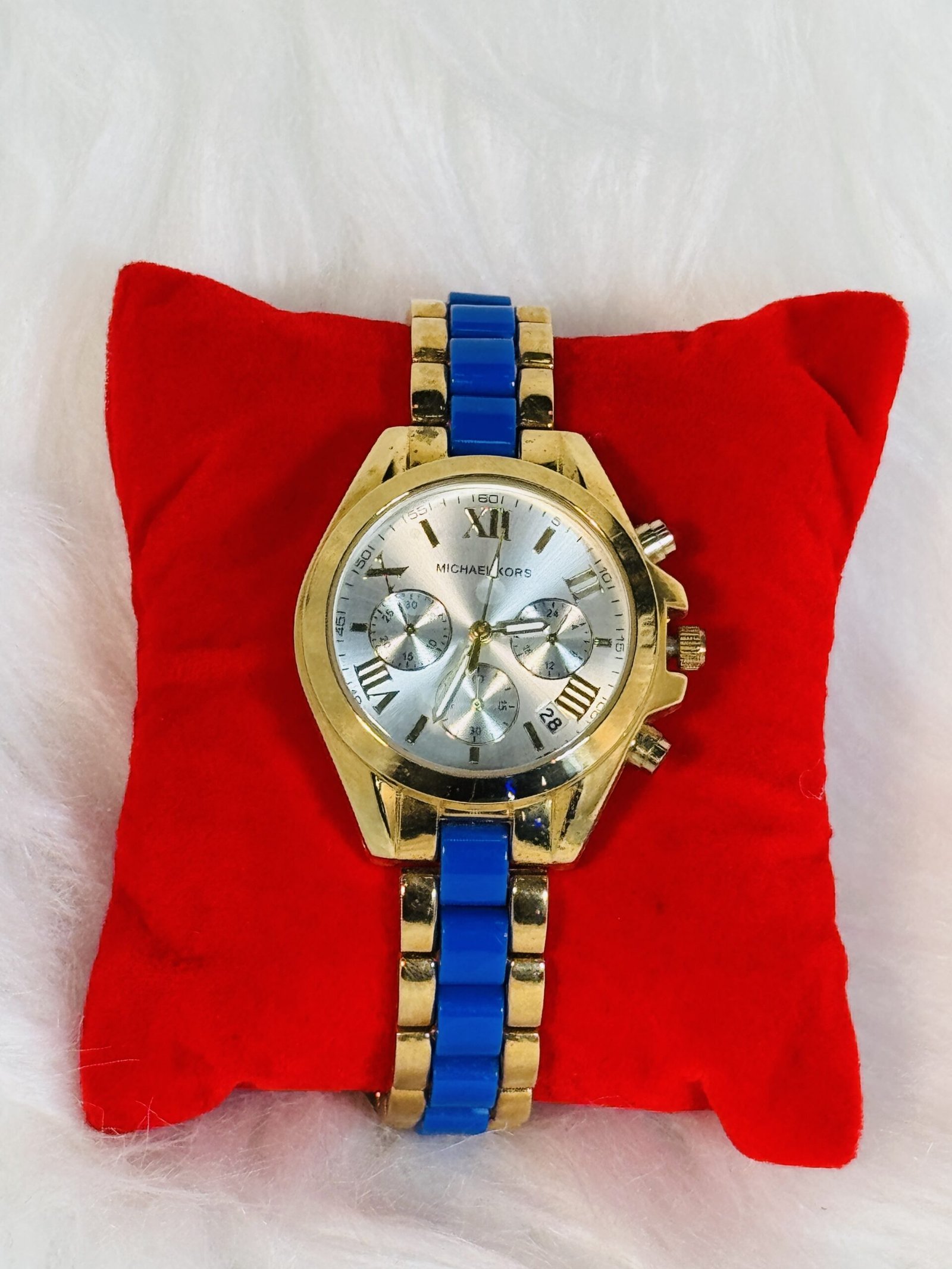 Michael Kors Wristwatch - Stylish Fusion of Blue, Gold, and Silver