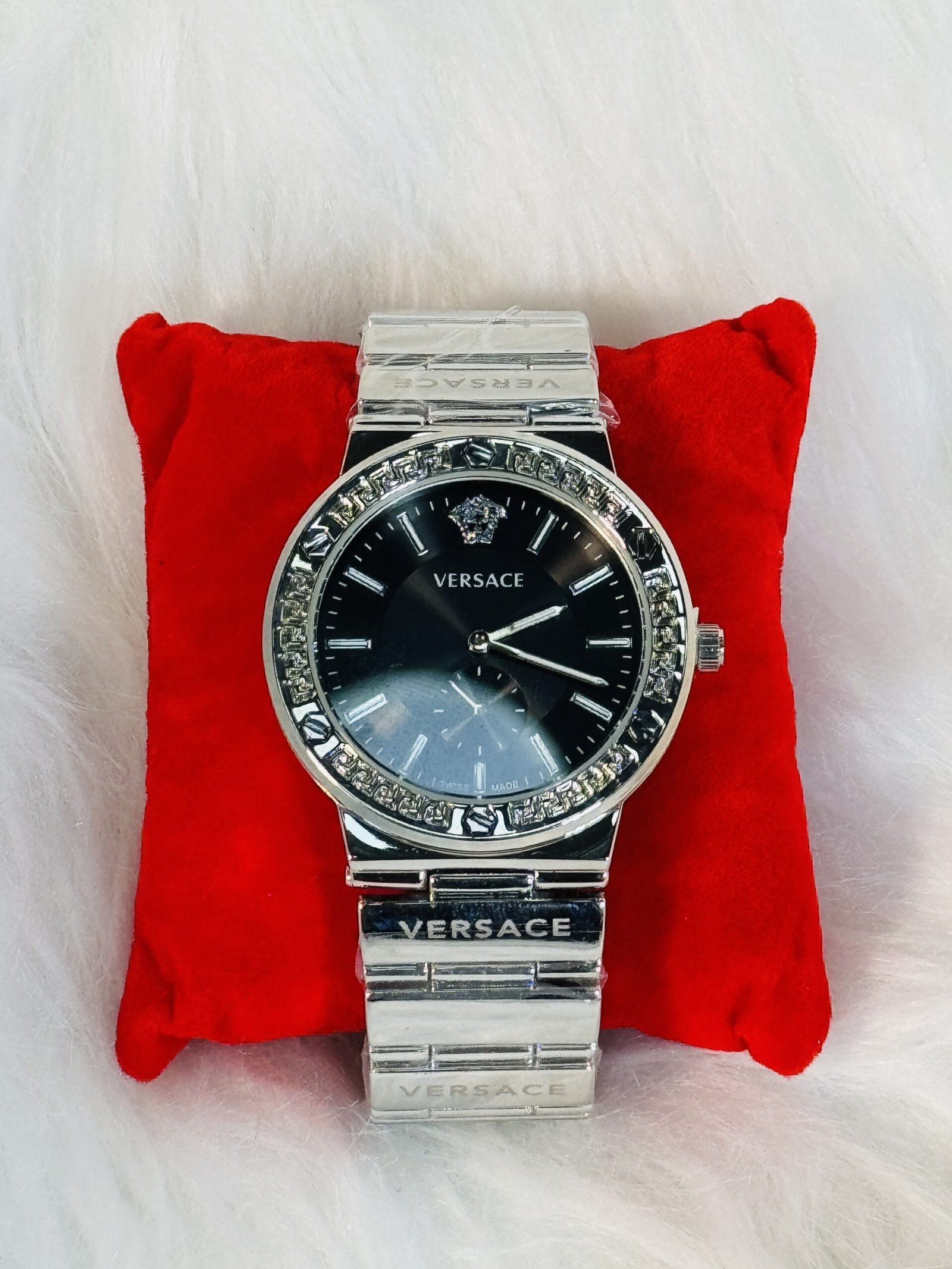 Versace Wristwatch - Timeless Elegance