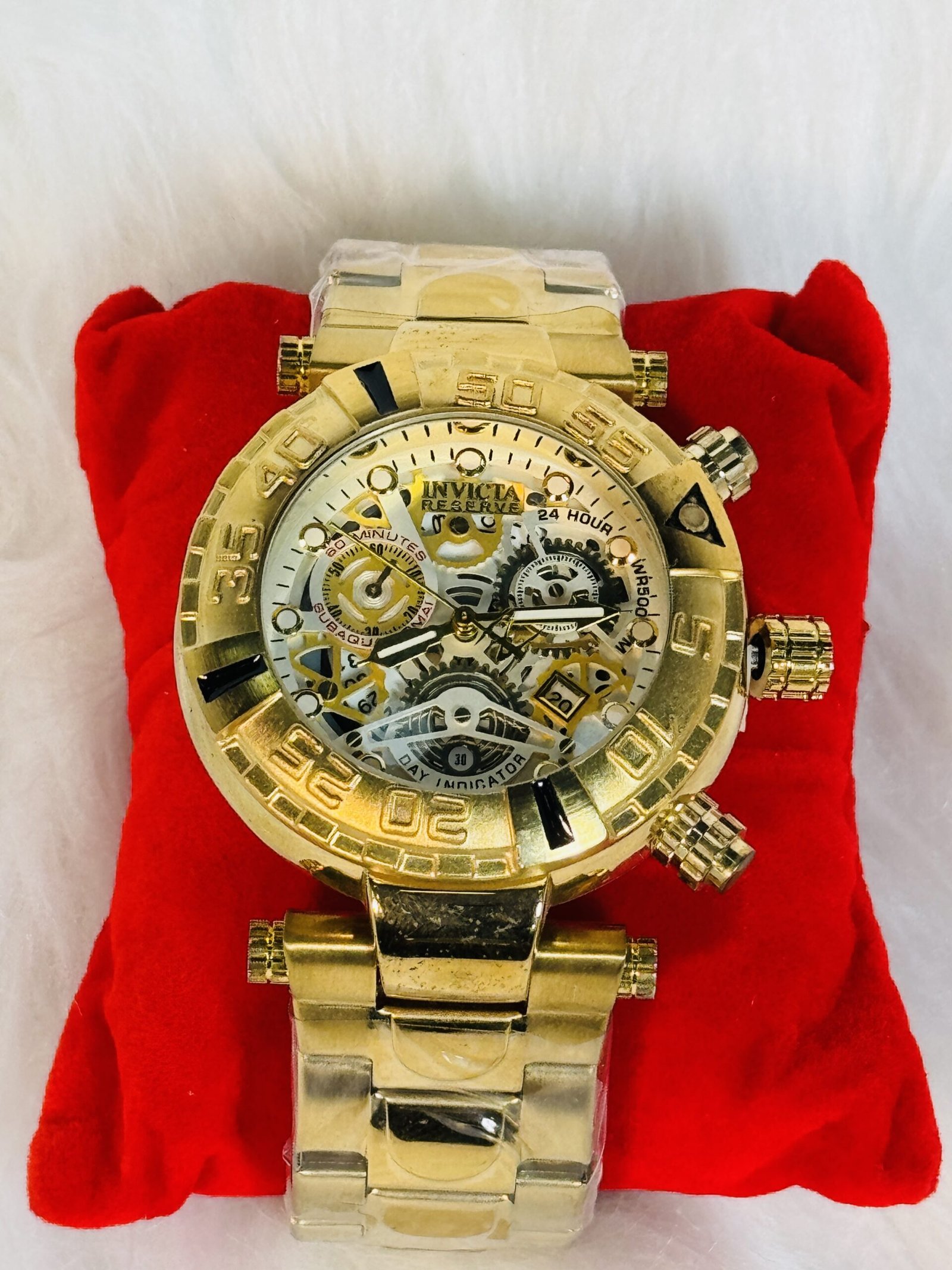Invicta Reserve Wristwatch
