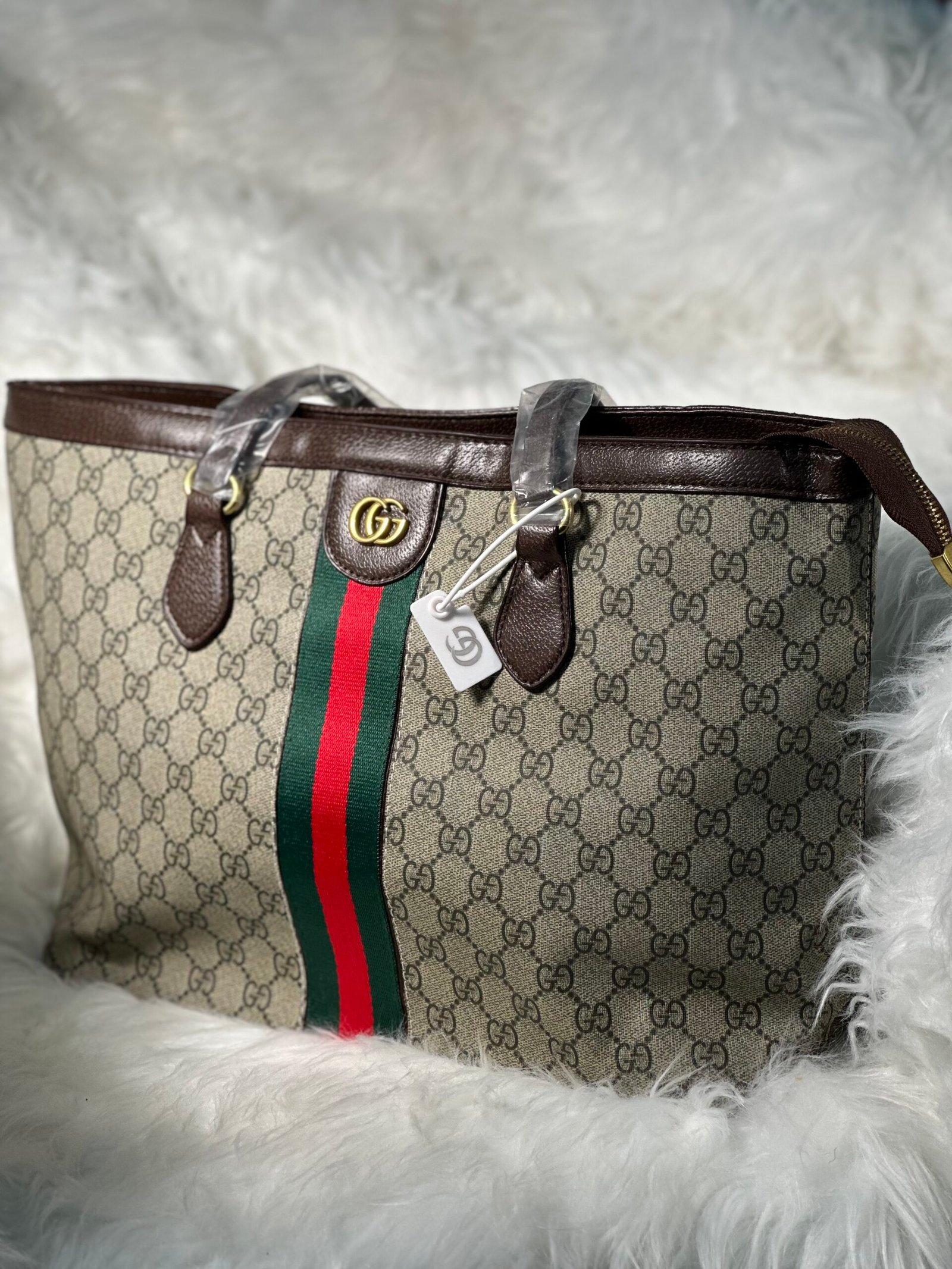 Big Stylish Gucci Bag