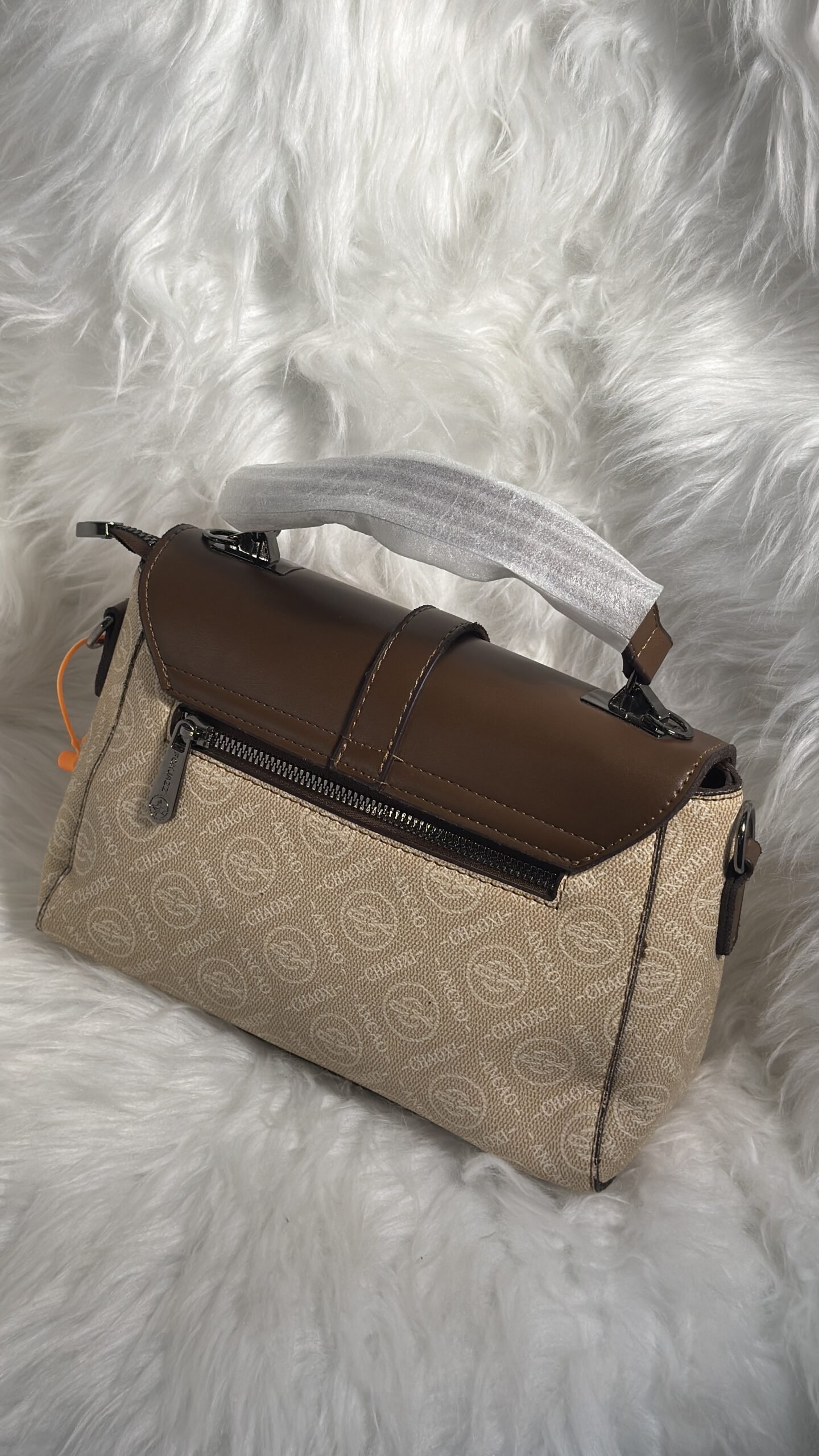 Foxjazz Cream and Brown Bag